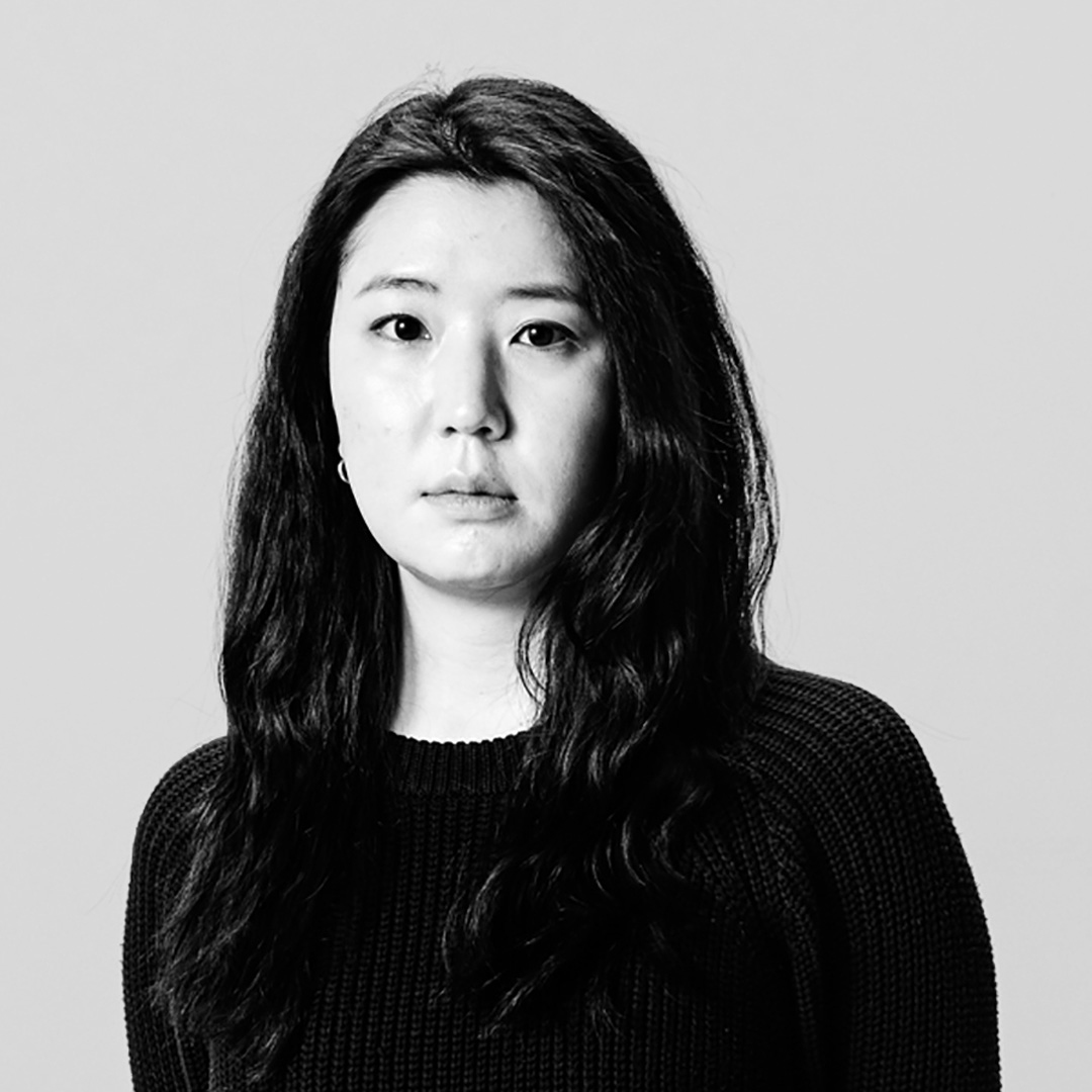 흔적을 더듬어 현장을 고발하다