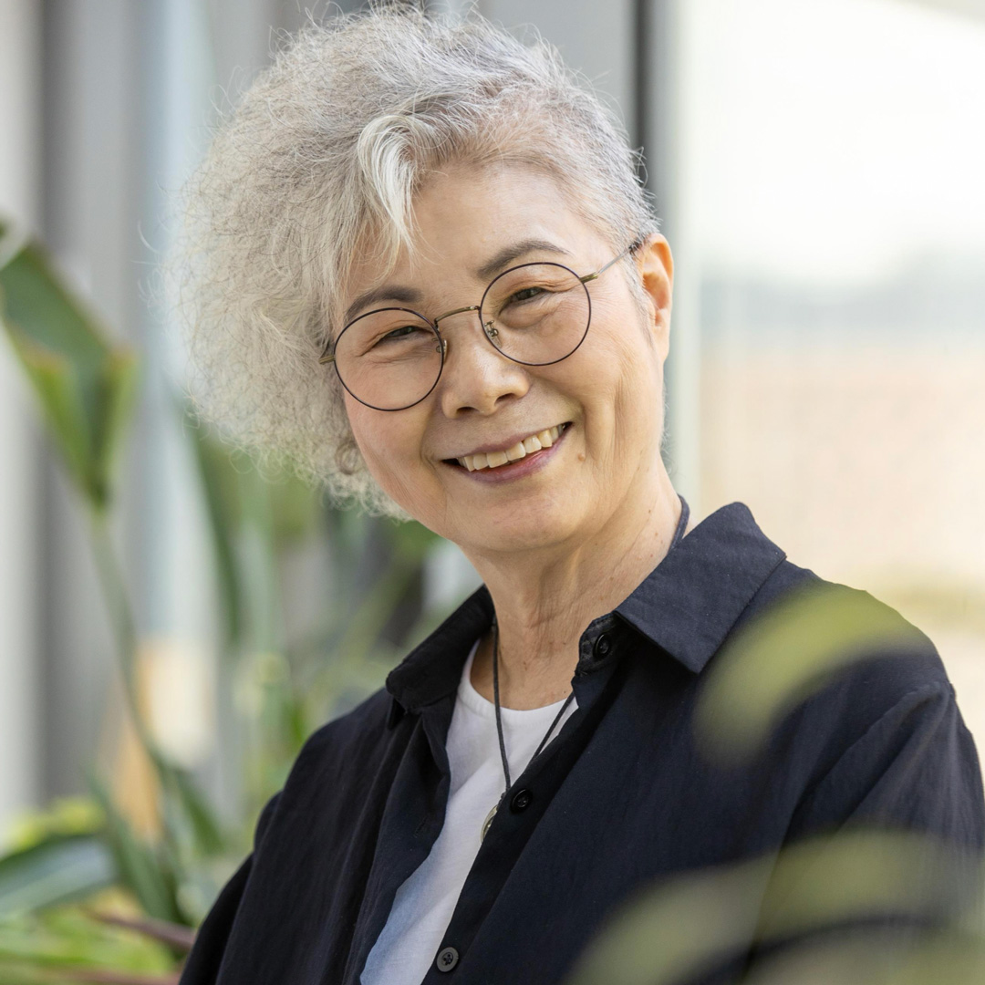 이방의 언어로 마주하는 우리의 민낯